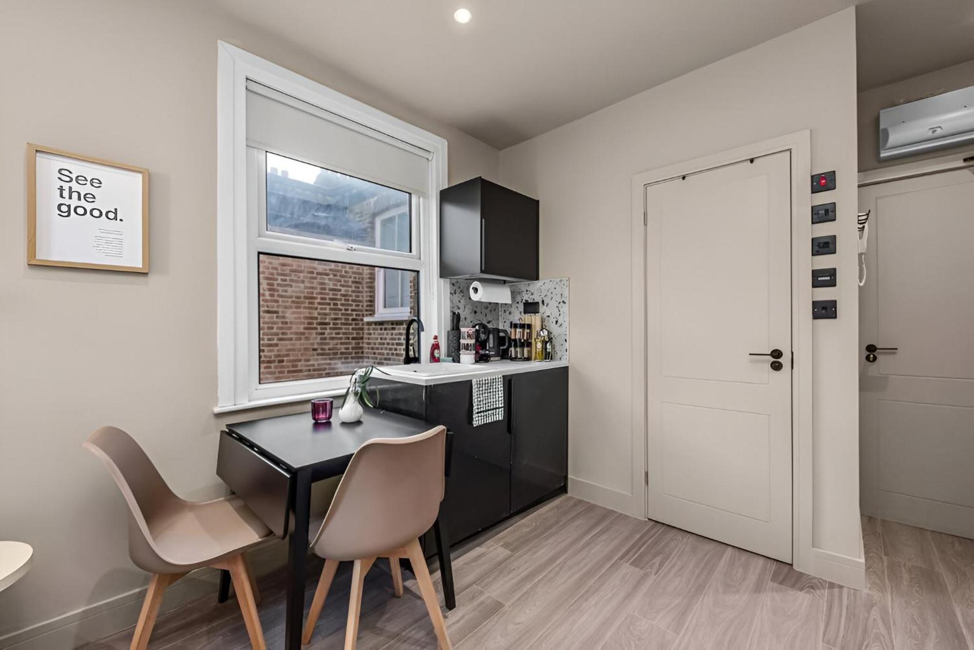 Appartamento Boutique Sanctuary With Bespoke Kitchenette Londra